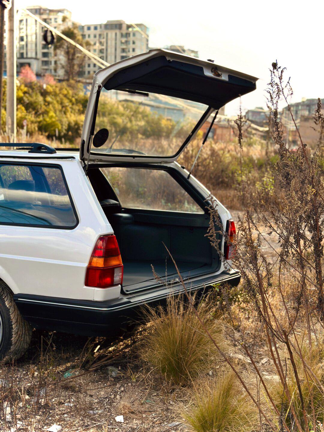 白色桑旅 爱了吗😏🤖🤖🛞🛞🛞_桑塔纳社区_易车社区