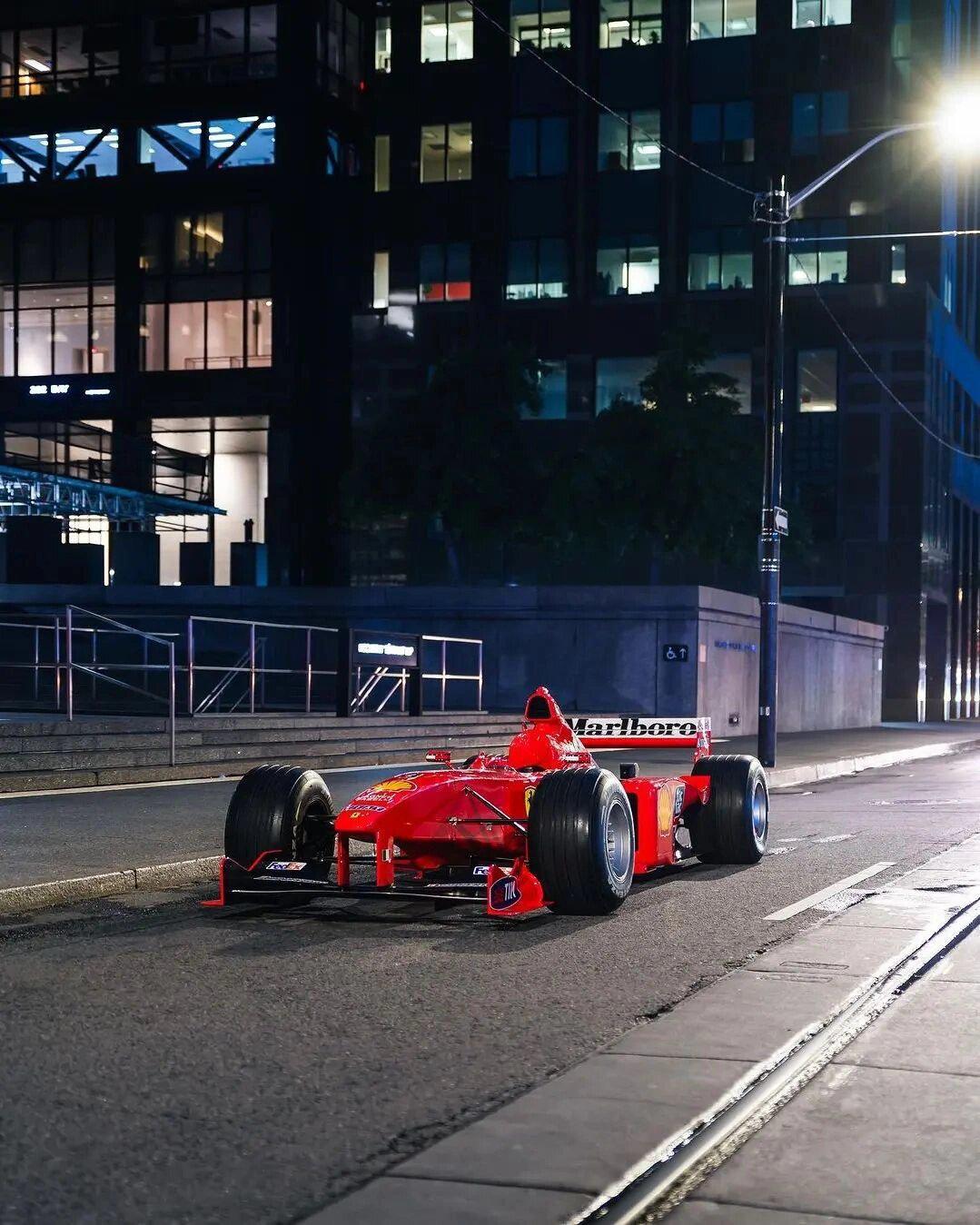 迈克尔·舒马赫的传奇法拉利f39991 车王已经出事10年了….