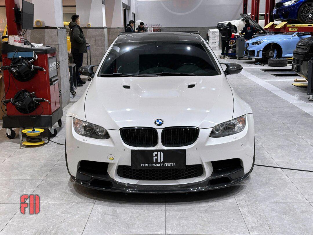 宝马 m3 e92,来个超大晾衣架