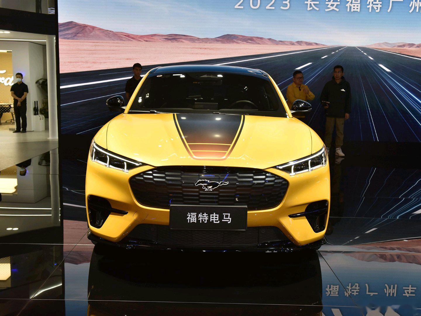 9797 972024款福特电马带电疾驰,再燃激情 福特电马是福特推出