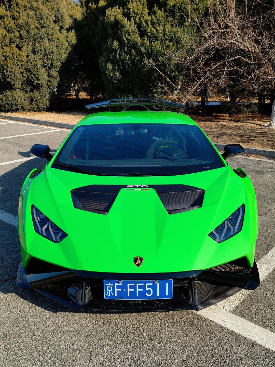 这小跑车20万下不来吧?979797