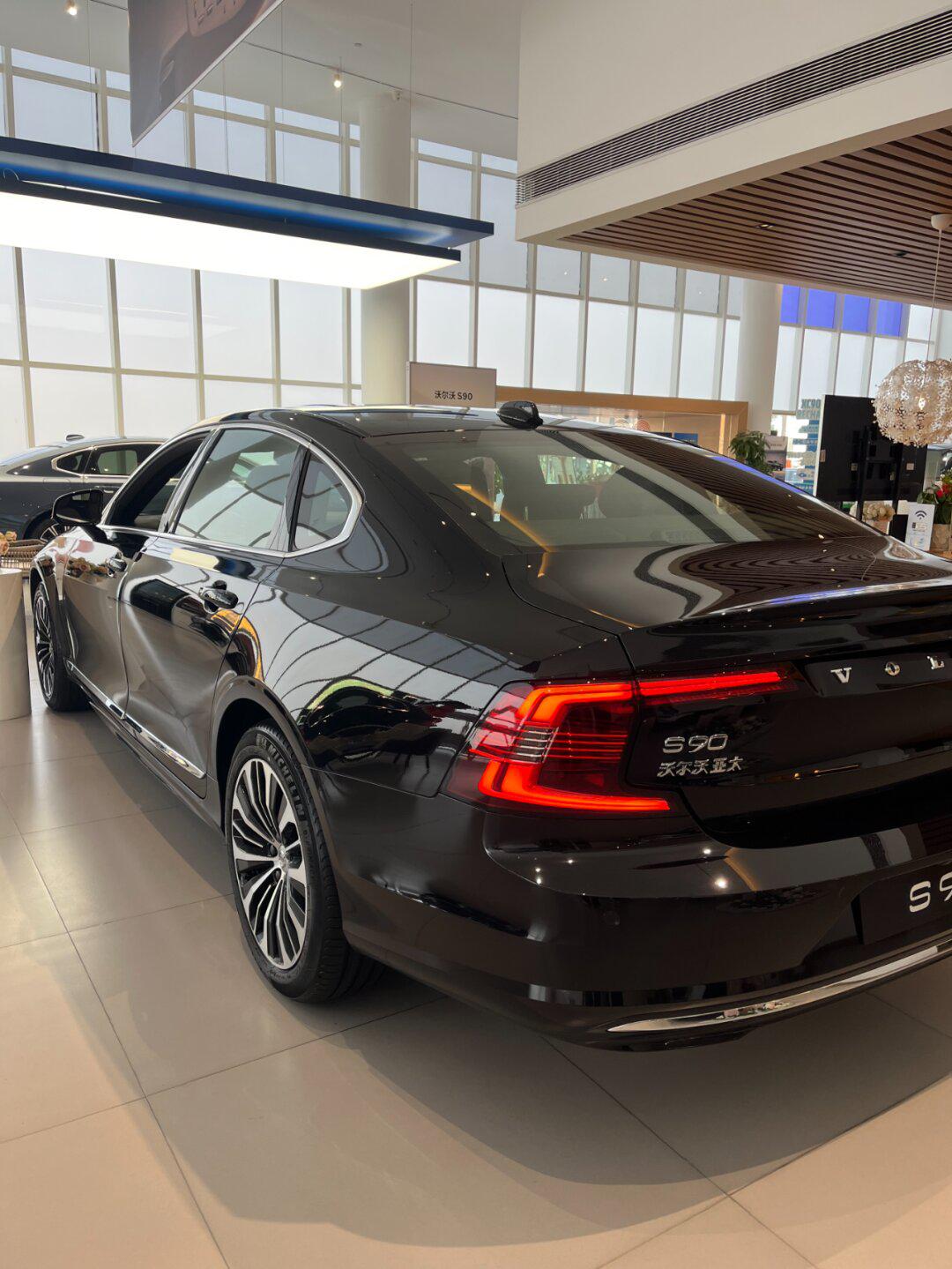 沃尔沃s90|开启豪华之旅