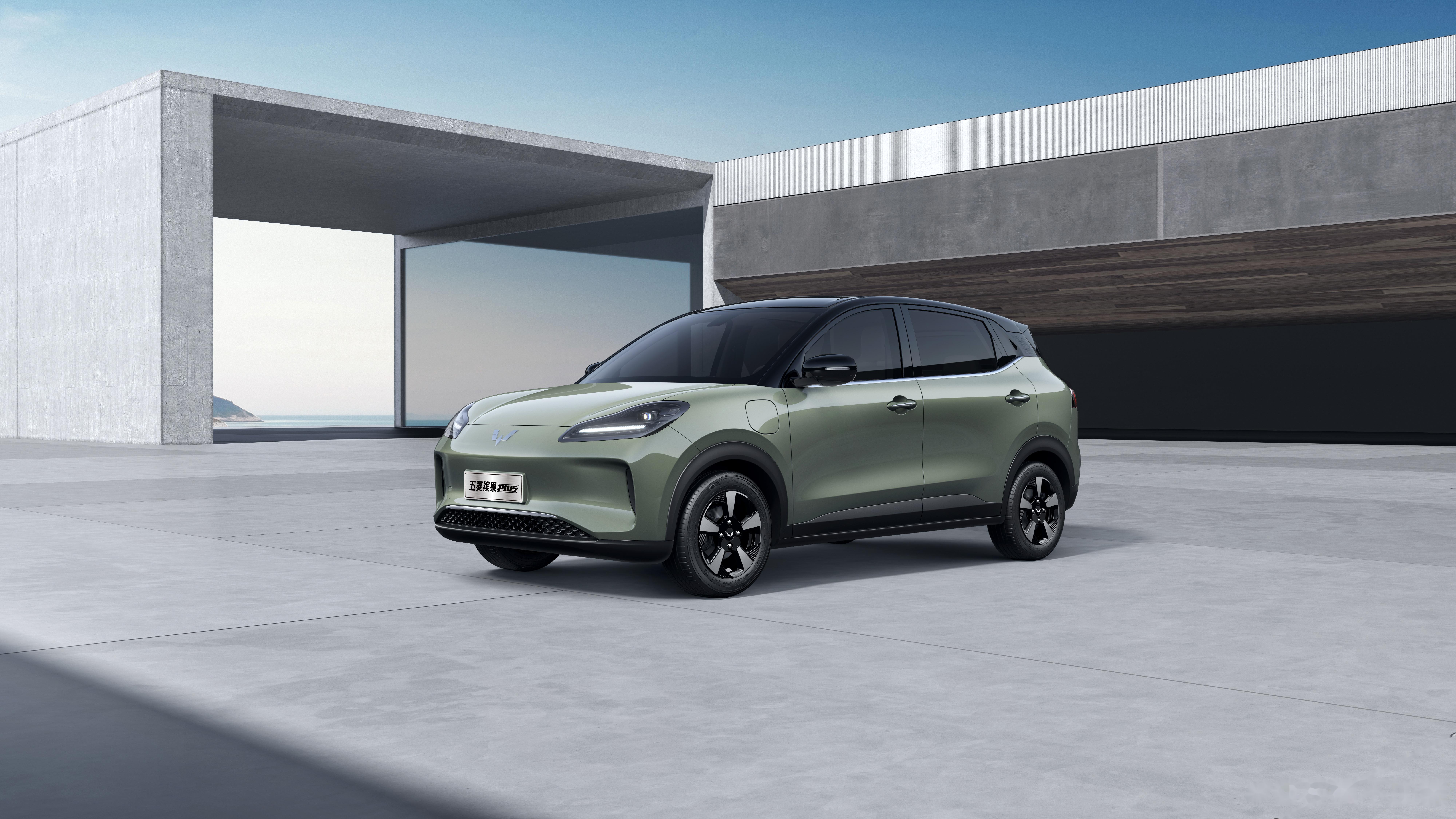 继五菱缤果之后,五菱推出了又一款a0级五门纯电车——"五菱缤果plus"