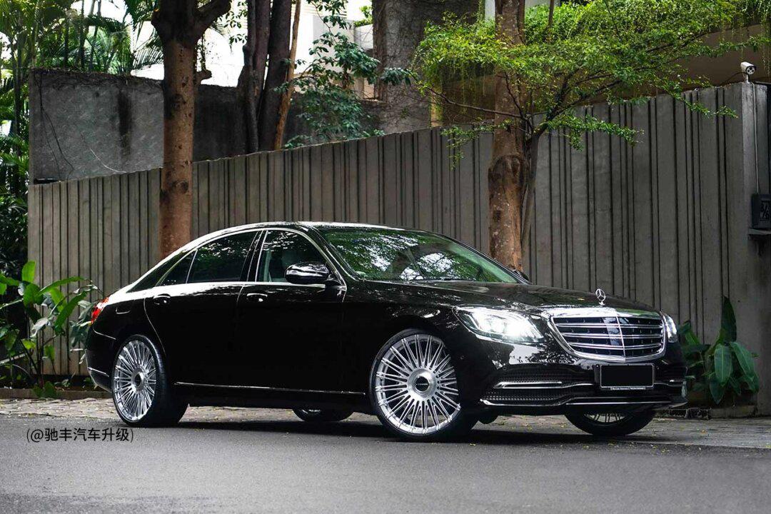 第1686期|行政级绅士 w222奔驰s级vip姿态