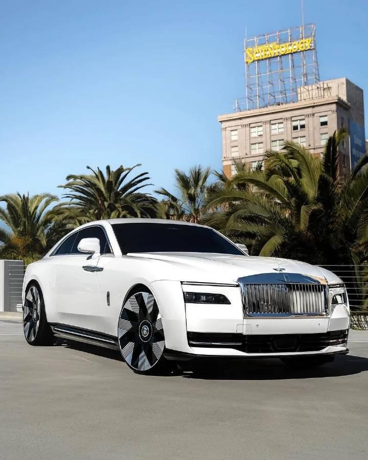 劳斯莱斯 闪灵!极地白/优雅白!现车在售!