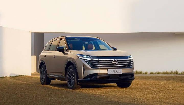 之前日产楼兰销量很惨 探陆你觉得机会大么? 6座suv,预售23.98-27.