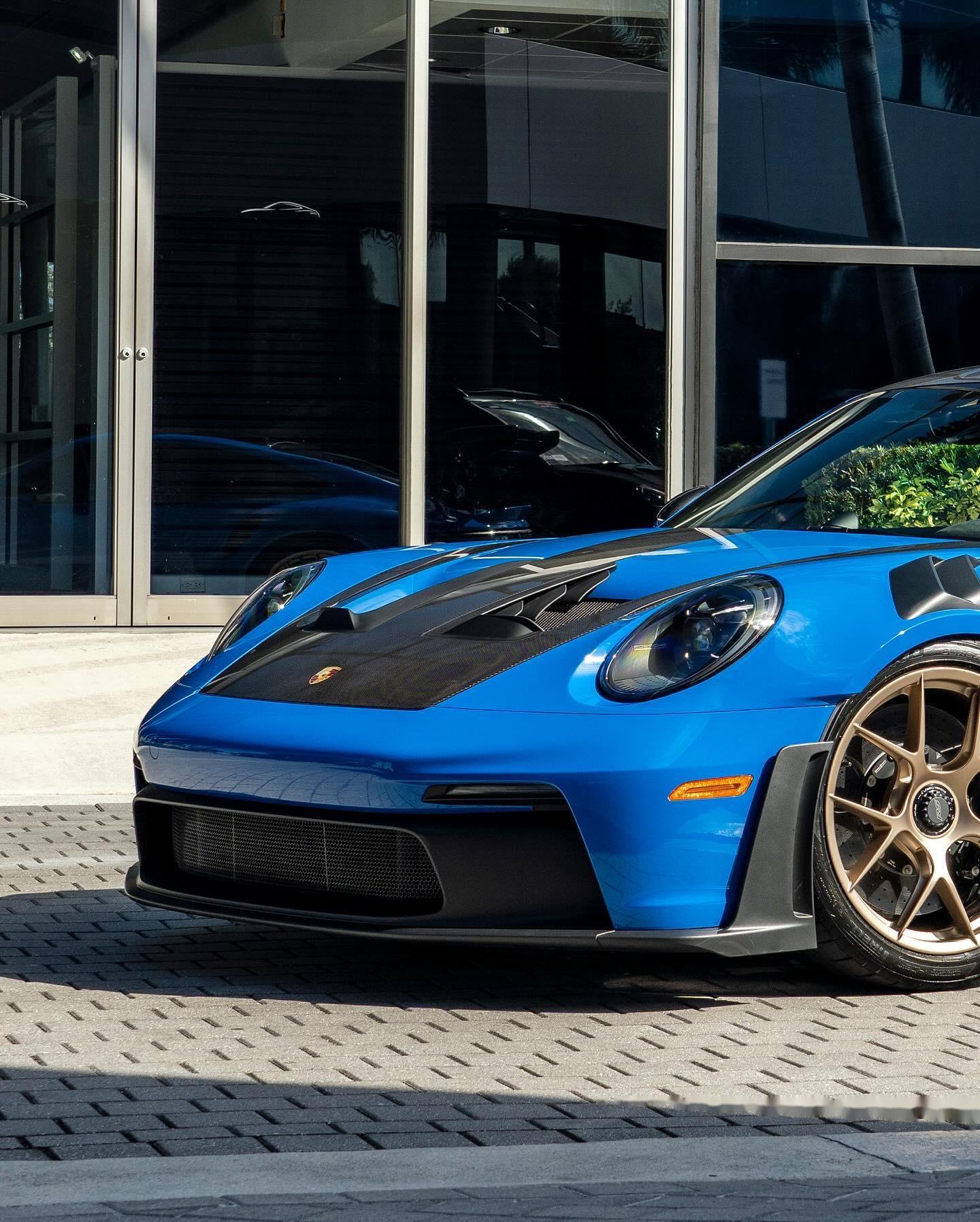 shark blue gt3 rs via:championporsche_保时捷911社区_易车社区