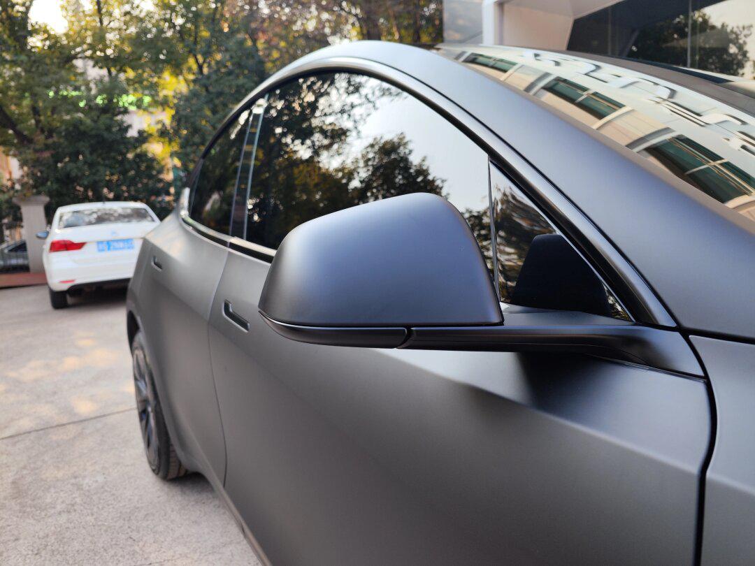 特斯拉 model y 亚光黑改色膜,质感爆棚