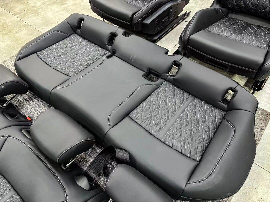 过年了不给你的奥迪a6改一套rs6运动座椅吗