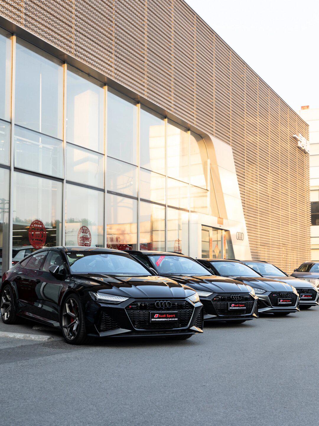 奥迪rs7:风之舞者,驭见不凡 78 奥迪rs7,一款引人注目的高性能豪华