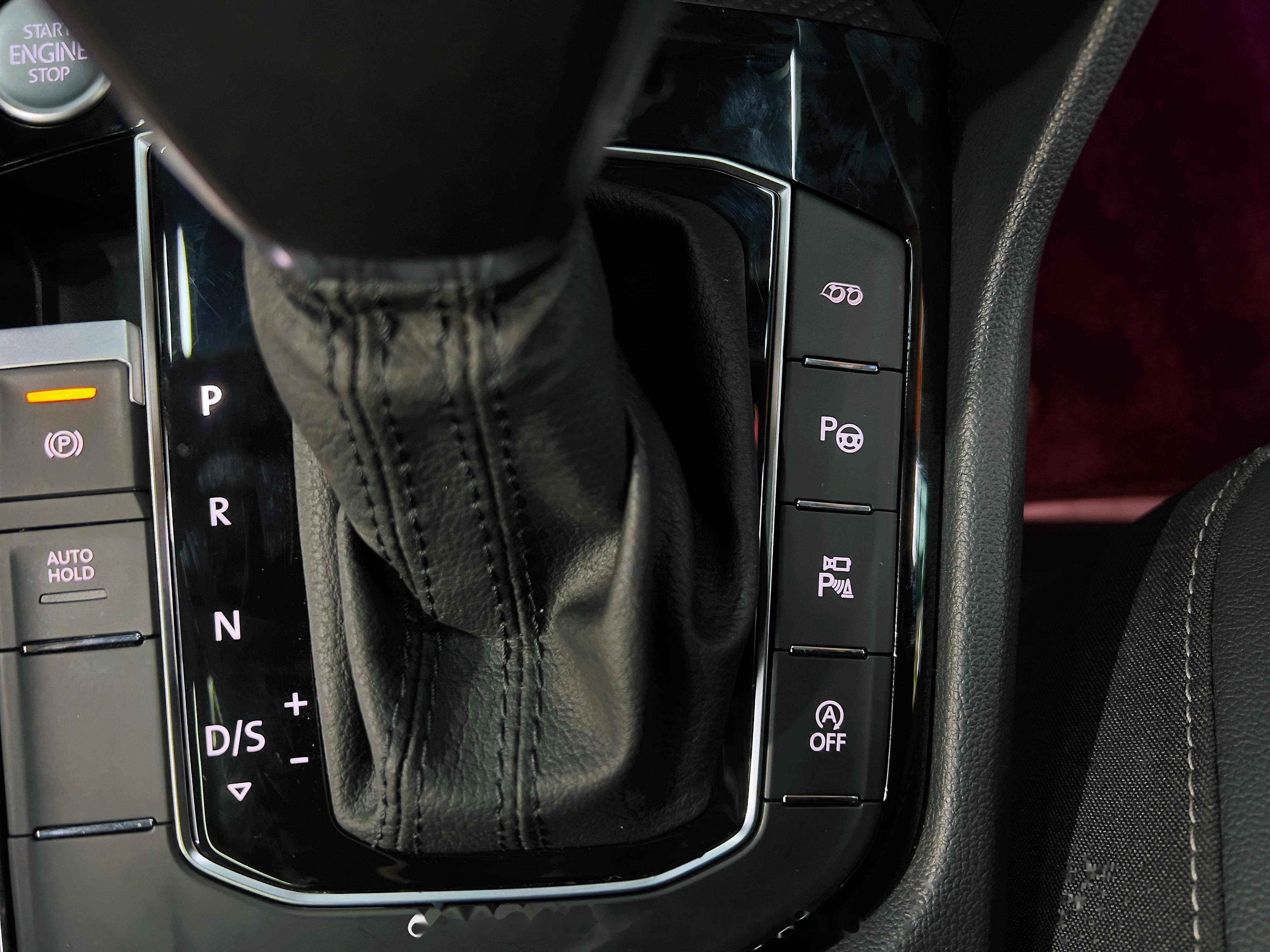 大众途观l 330tsi: exr中尾段智能排气, 四位数拥有低沉声浪, 原车按