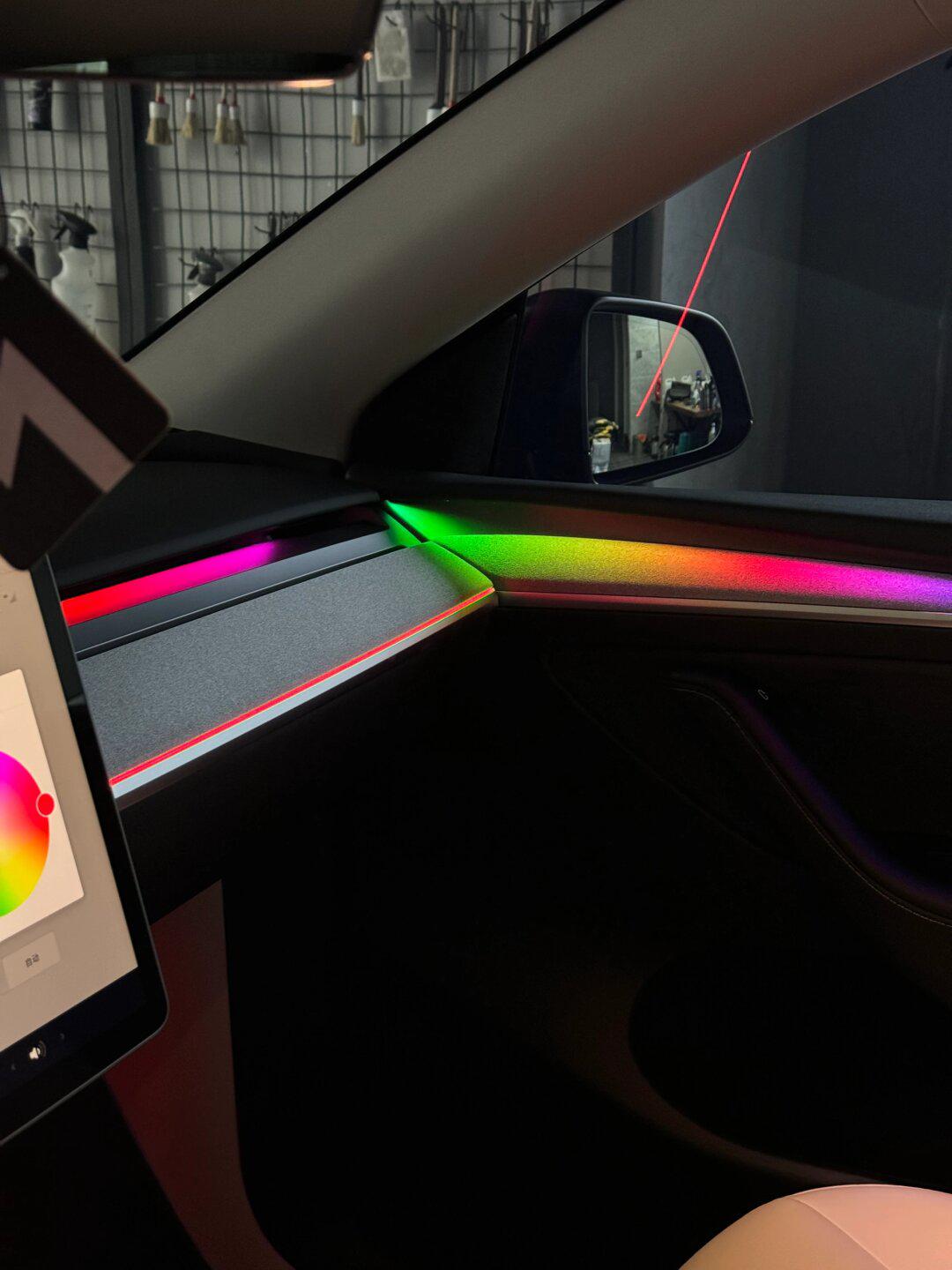 我y还有光影氛围灯呢_model 3社区_易车社区