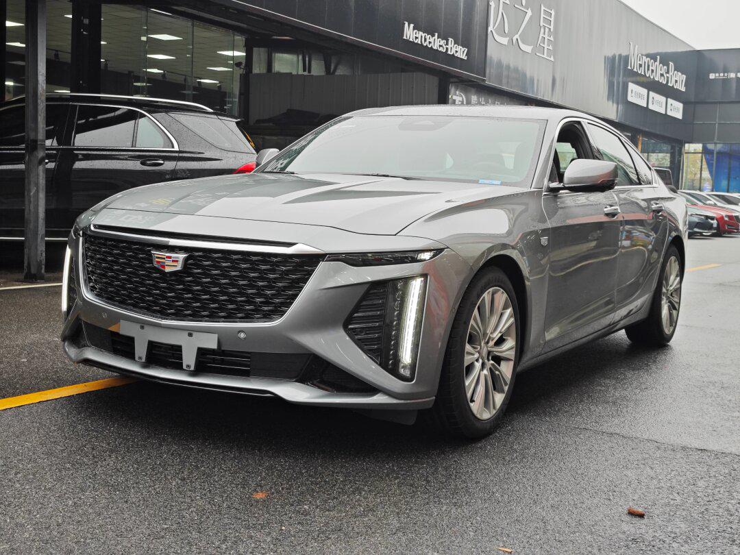 23款凯迪拉克ct6铂金 实车有三台 灰红 黑红(带sc) 黑黑(带sc) 包牌