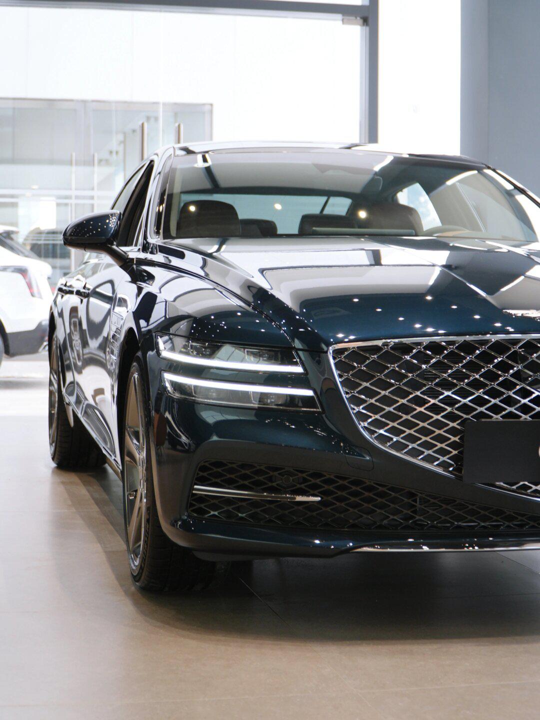 年底开车回去,亲戚以为我开的宾利._捷尼赛思g80社区_易车社区