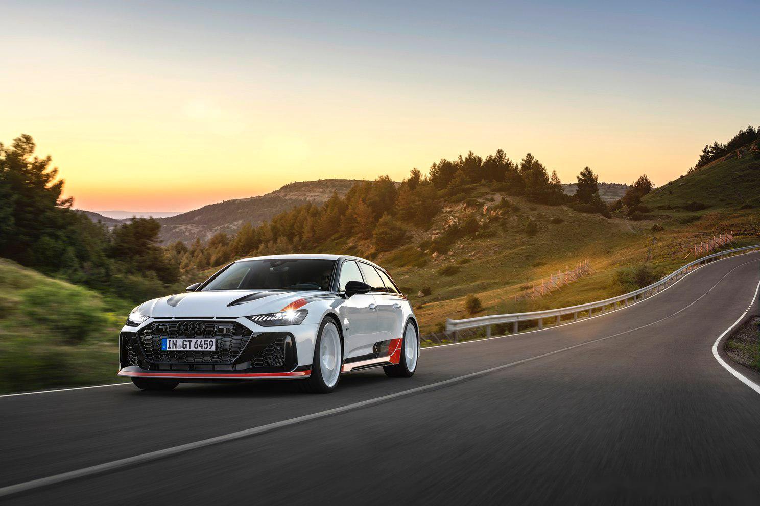 奥迪rs 6 avant gt全球首发】 奥迪在旅行车领域内深耕