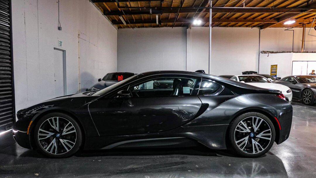 91 来自未来的跑车_宝马i8社区_易车社区
