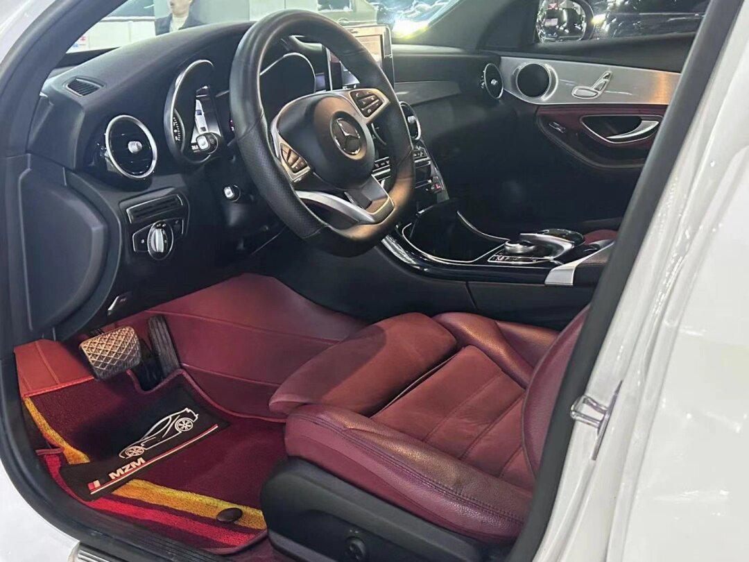 18年奔驰c200仅售16万多