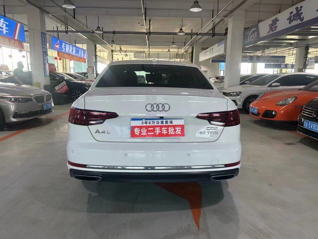 19年 奥迪a4l,自动2.