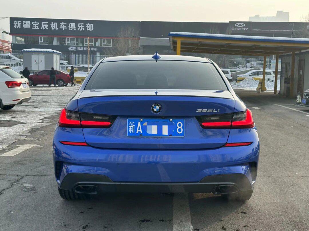 乌鲁木齐精品二手车 宝马325li耀夜