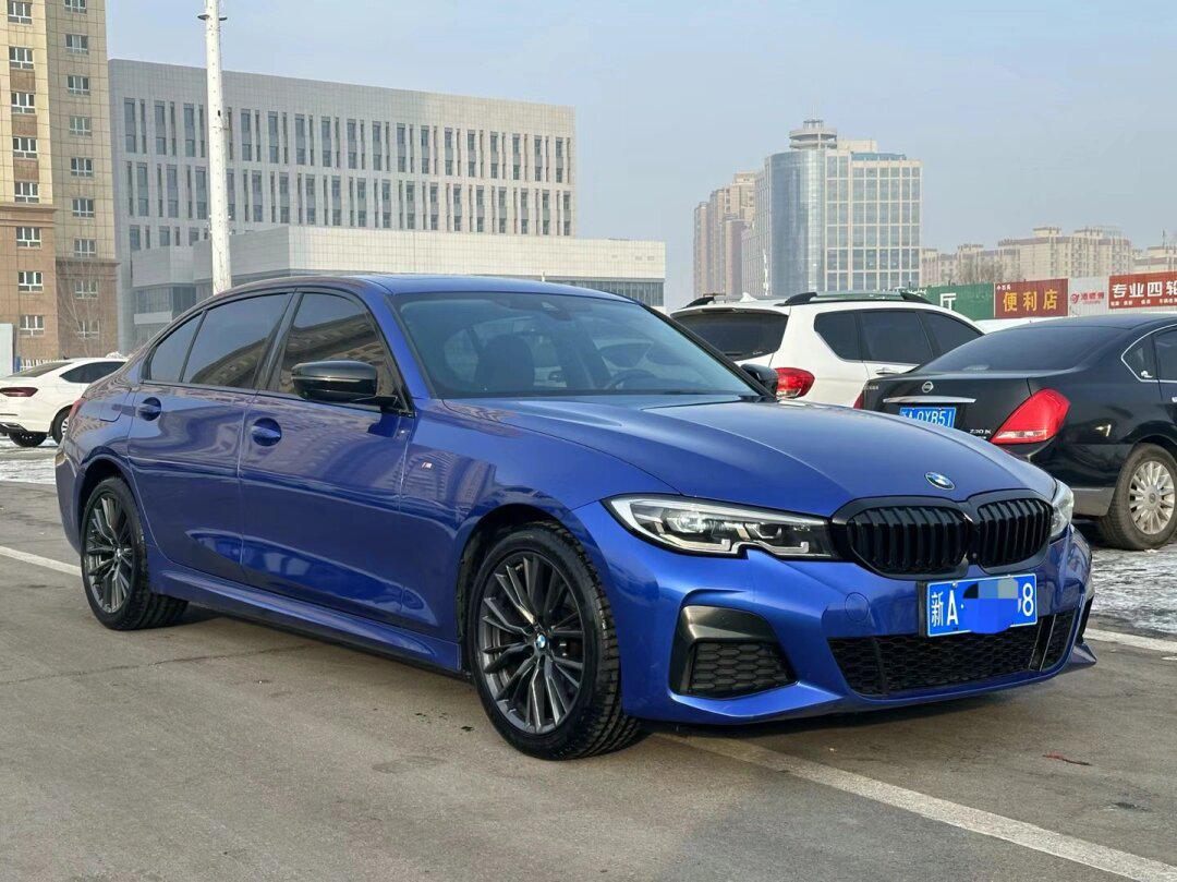 乌鲁木齐精品二手车 宝马325li耀夜