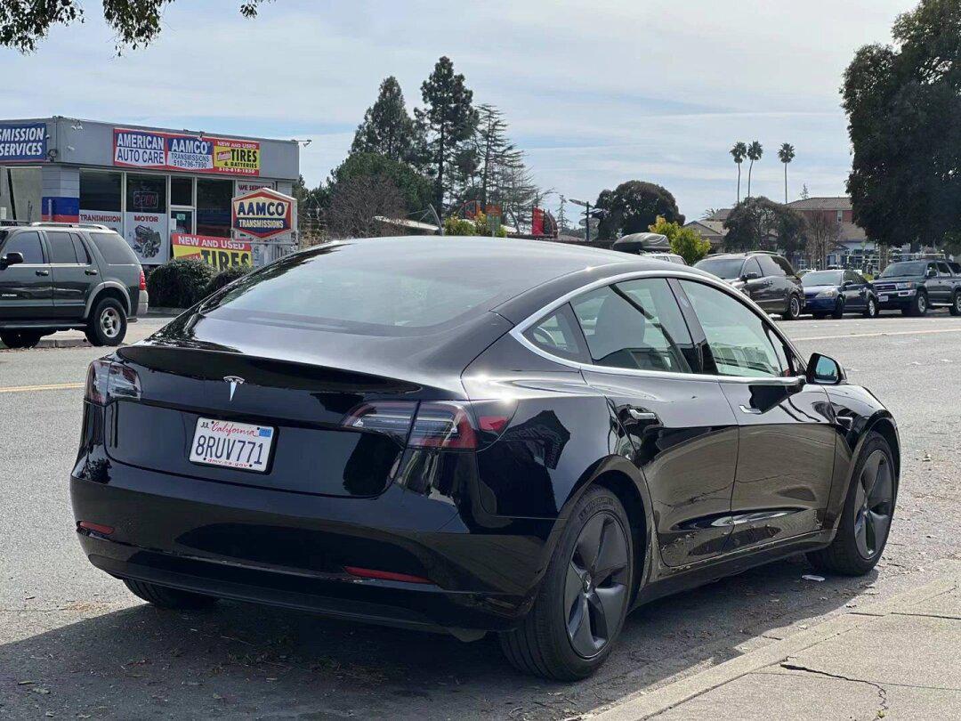 99新年促销992020特斯拉model 3992.x开回家