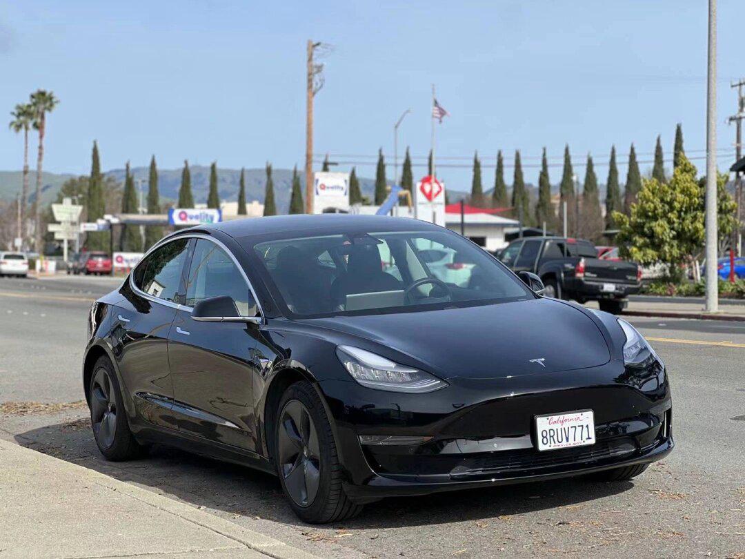 99新年促销992020特斯拉model 3992.x开回家