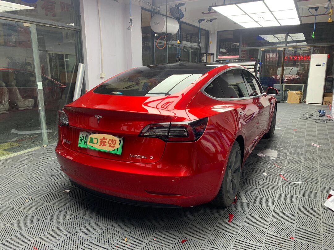 上海特斯拉model3改色pet魂动红