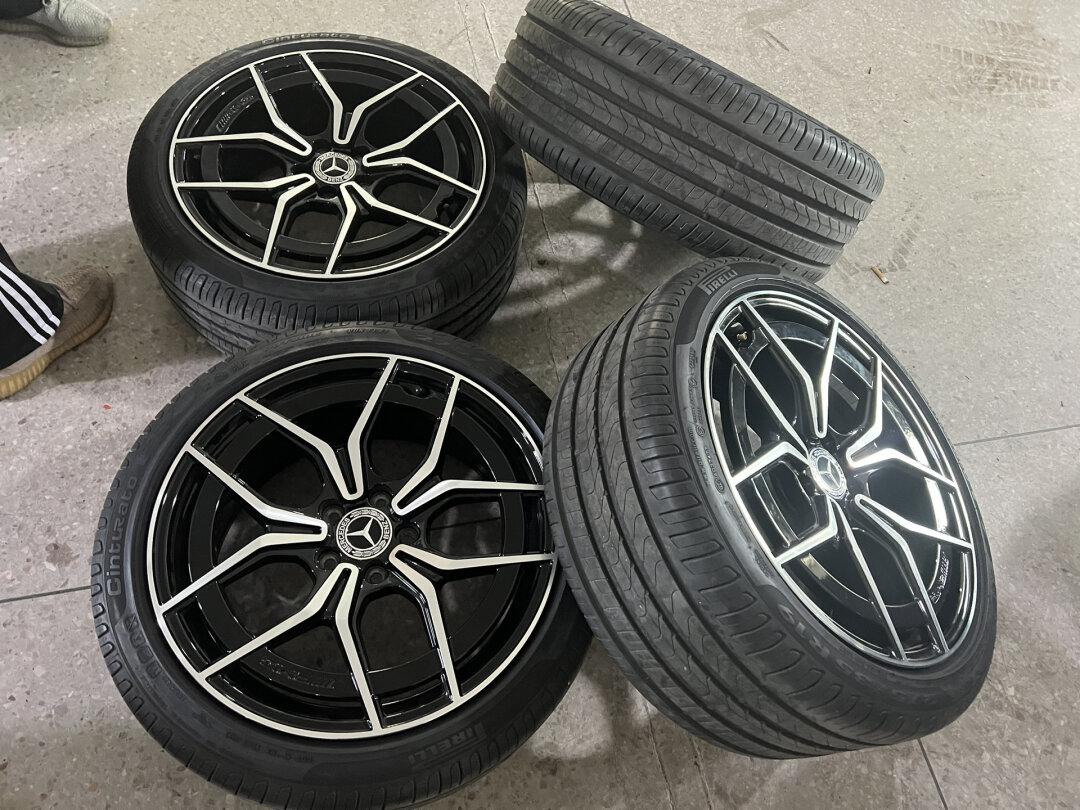 2024款19寸奔驰e300轮毂
