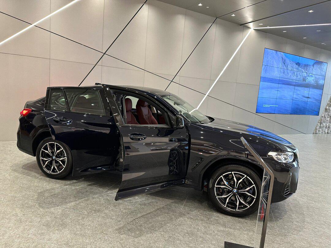 宝马x4|女生能开的溜背轿跑suv7515