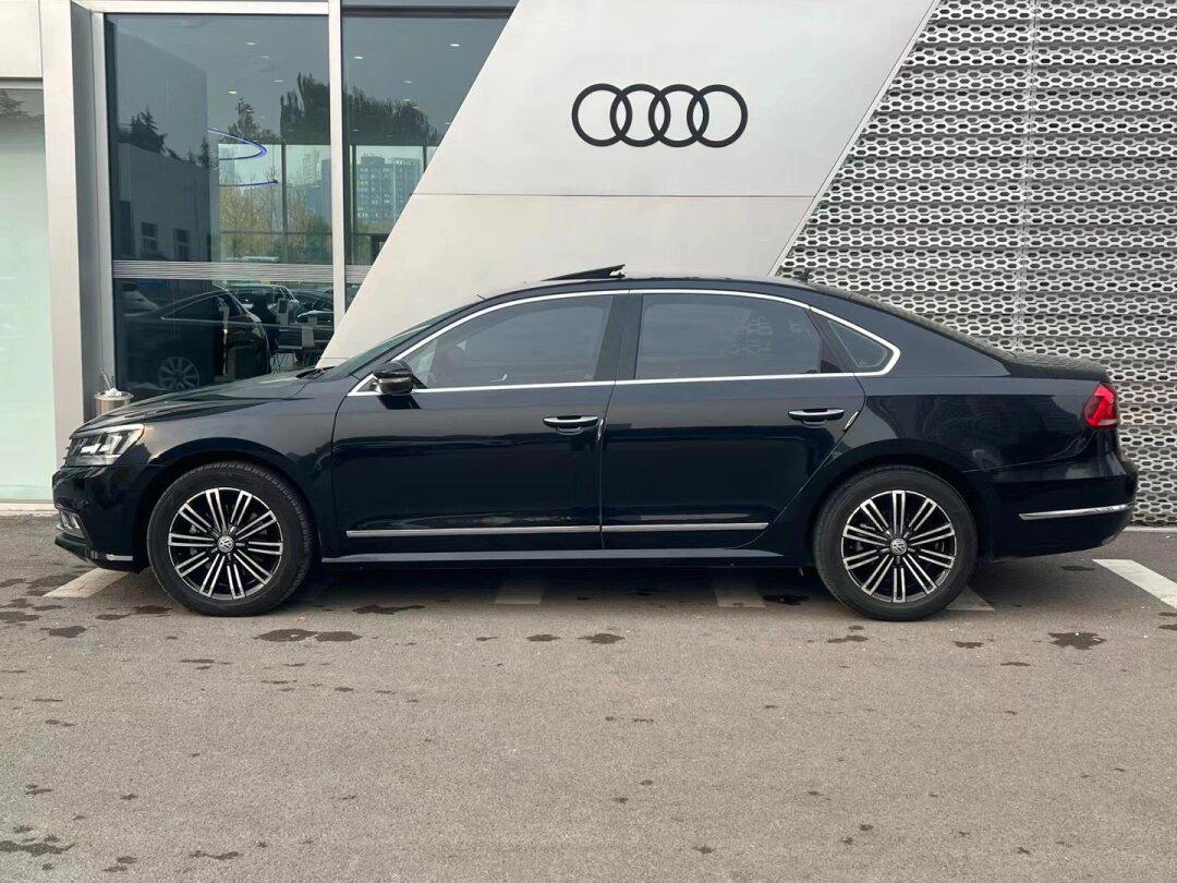 帕萨特2017款330tsi御尊版