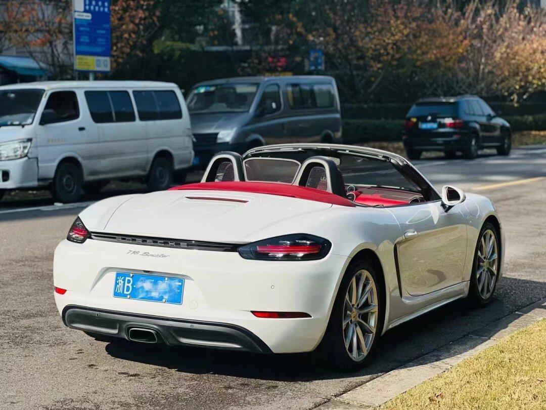 18年的保时捷718boxster这配色也太香了吧_保时捷718社区_易车社区