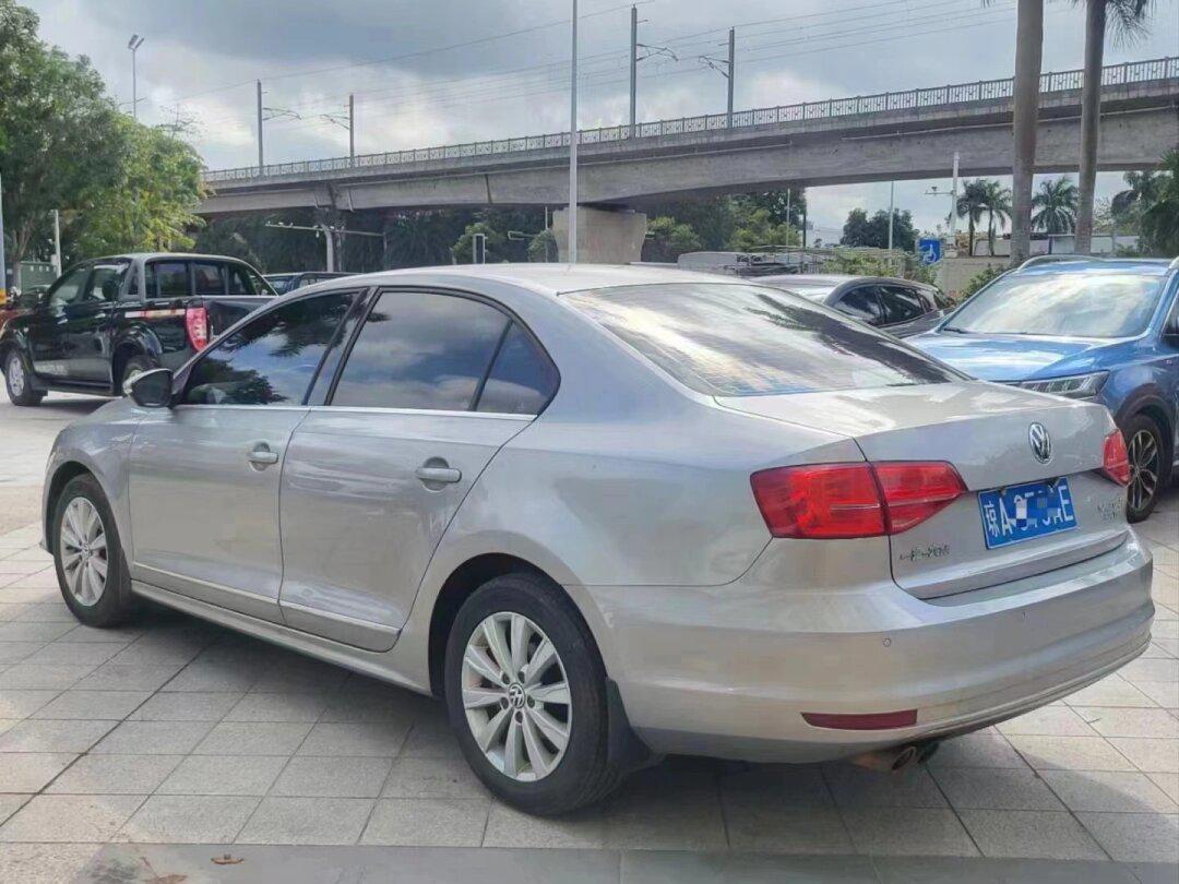 4t舒适版,公务员一手车,车况新新靓靓,动力十足,地盘扎实,_速腾社区