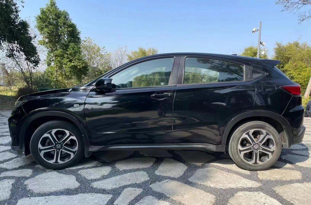 8l自动舒适版 多功能方向盘 中控多媒体屏 _本田xr-v社区_易车社区