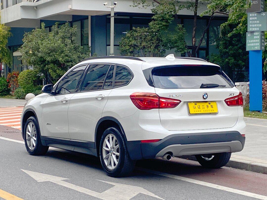 什么,宝马x1后排比宝马x3还大?