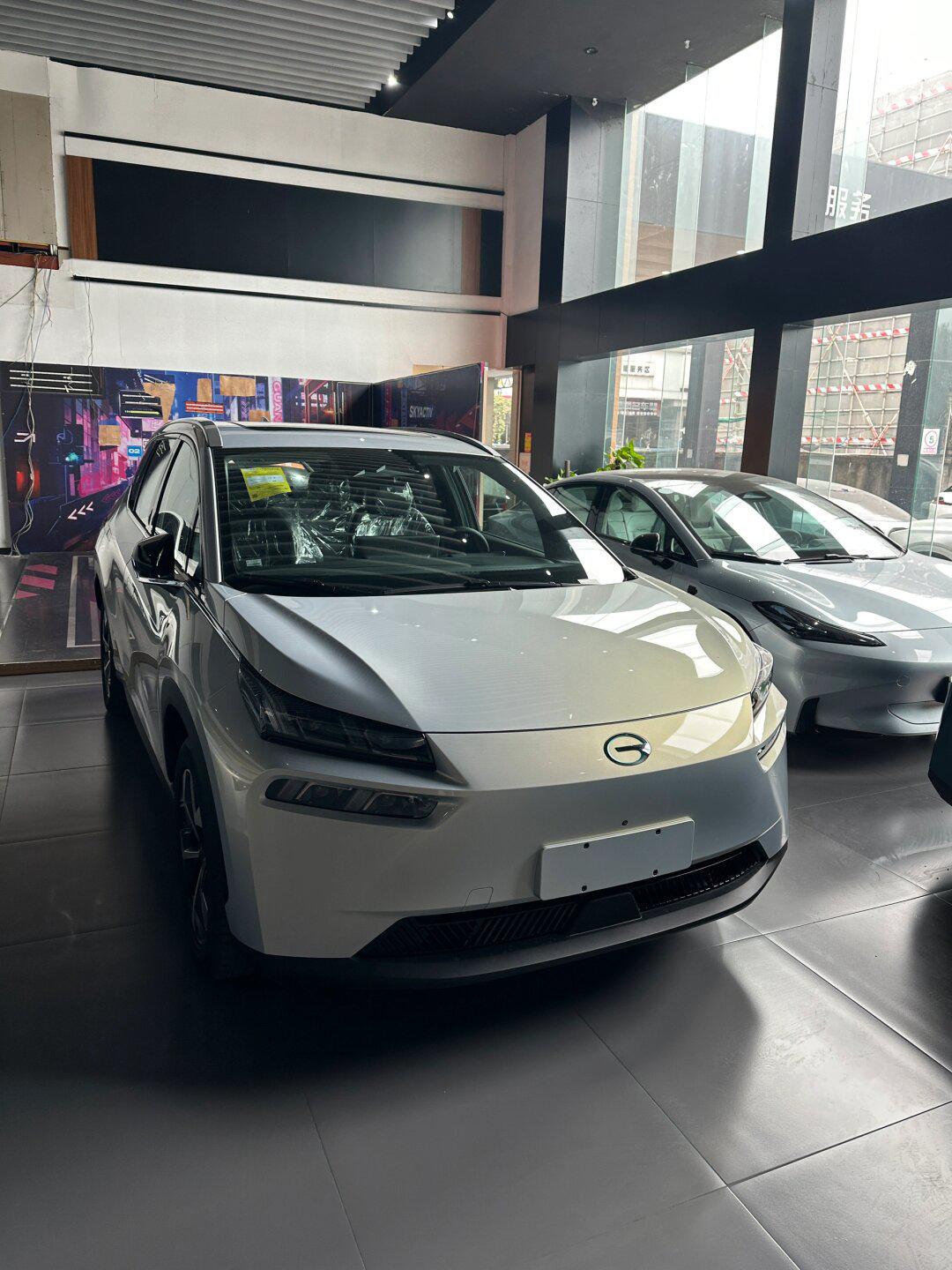 当前位置:>易车>社区>埃安aionv社区>买埃安v送自动泊车套件>1080