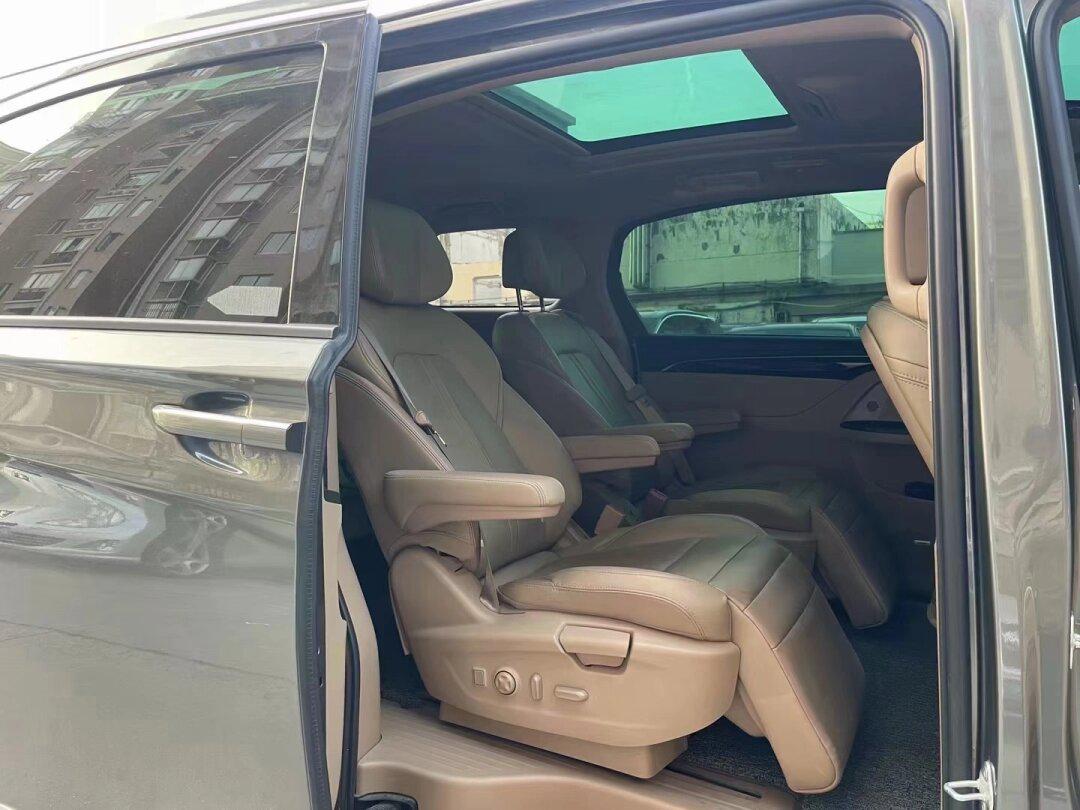 两处划痕补漆,非营运一手车,实表10._别克gl8社区_易车社区