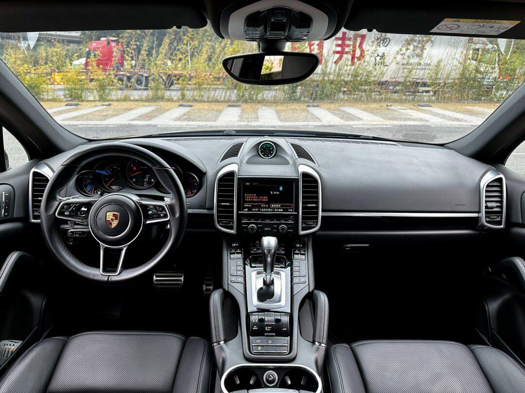 【车型】16款保时捷卡宴 【排量】3.