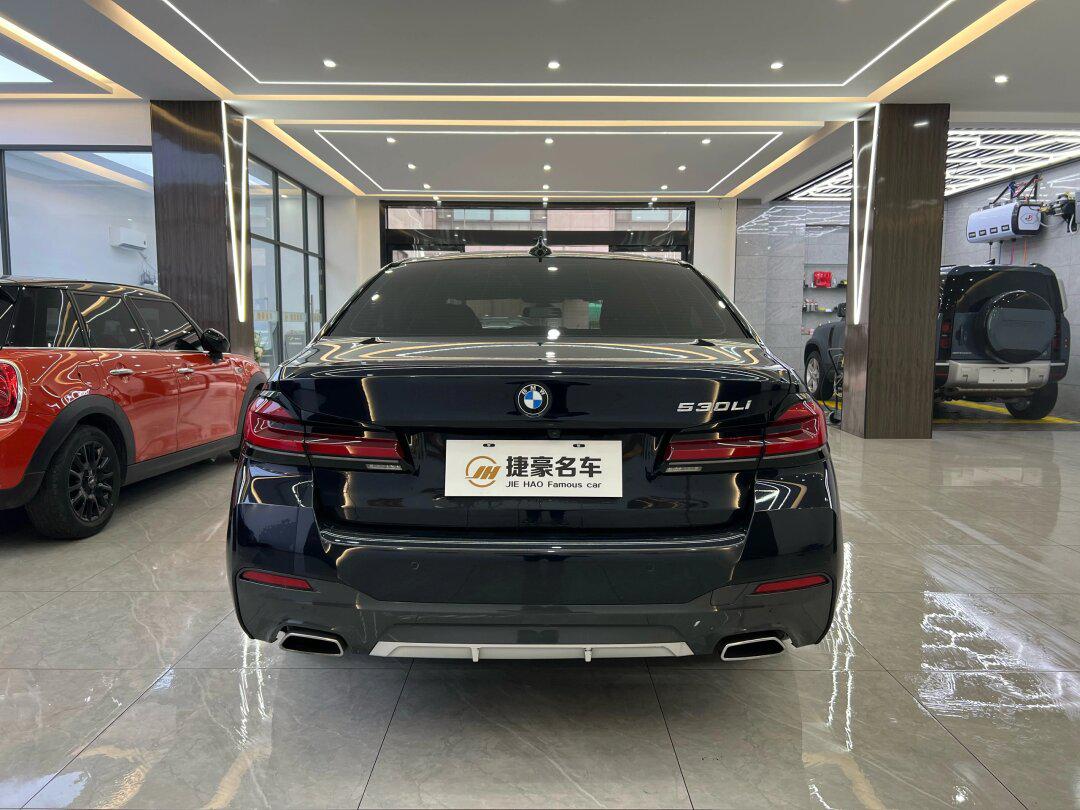 新到:2020年12月宝马530li领先型m运动,2.