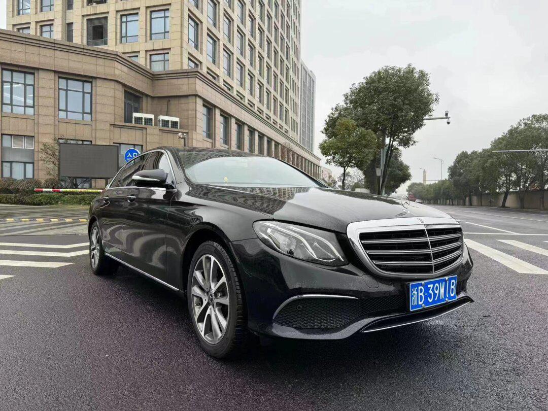 最新到店:20年奔驰e260l立标 全车隐形车衣,全景双天窗 柏林之声 64色