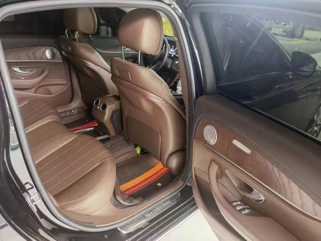 预售预售9494 74车型:18款奔驰e200l 75指 导价: 43.