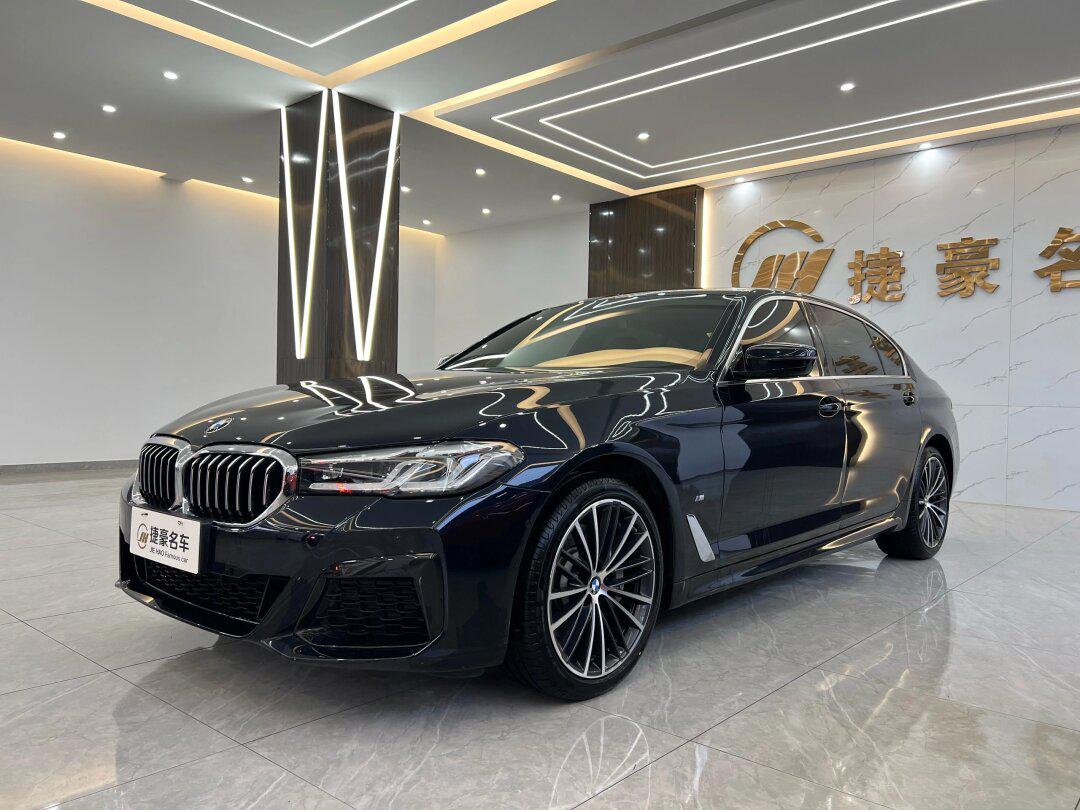 新到:2020年12月宝马530li领先型m运动,2.