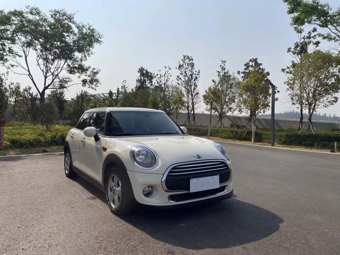 one 17年上牌宝马mini one,小姐姐自用车,原版车况3个面补漆,温柔行