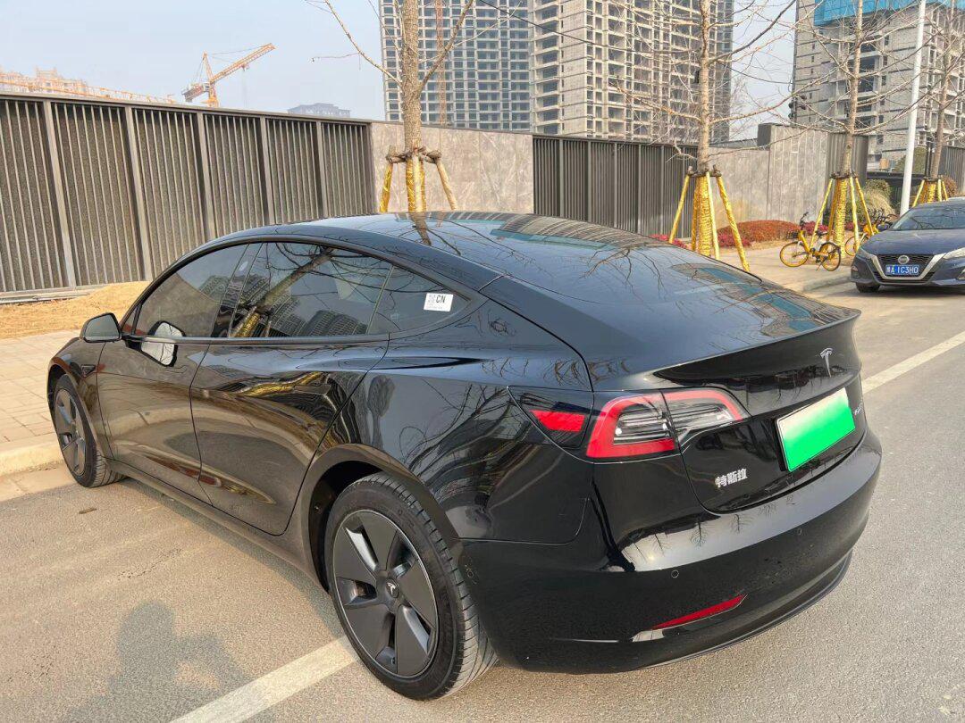 新到!23年8月特斯拉model3,毛豆3(新车裸车26.14个)实表1万公里