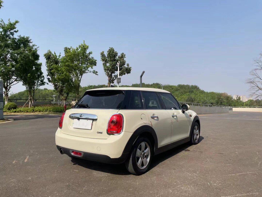 one 17年上牌宝马mini one,小姐姐自用车,原版车况3个面补漆,温柔行