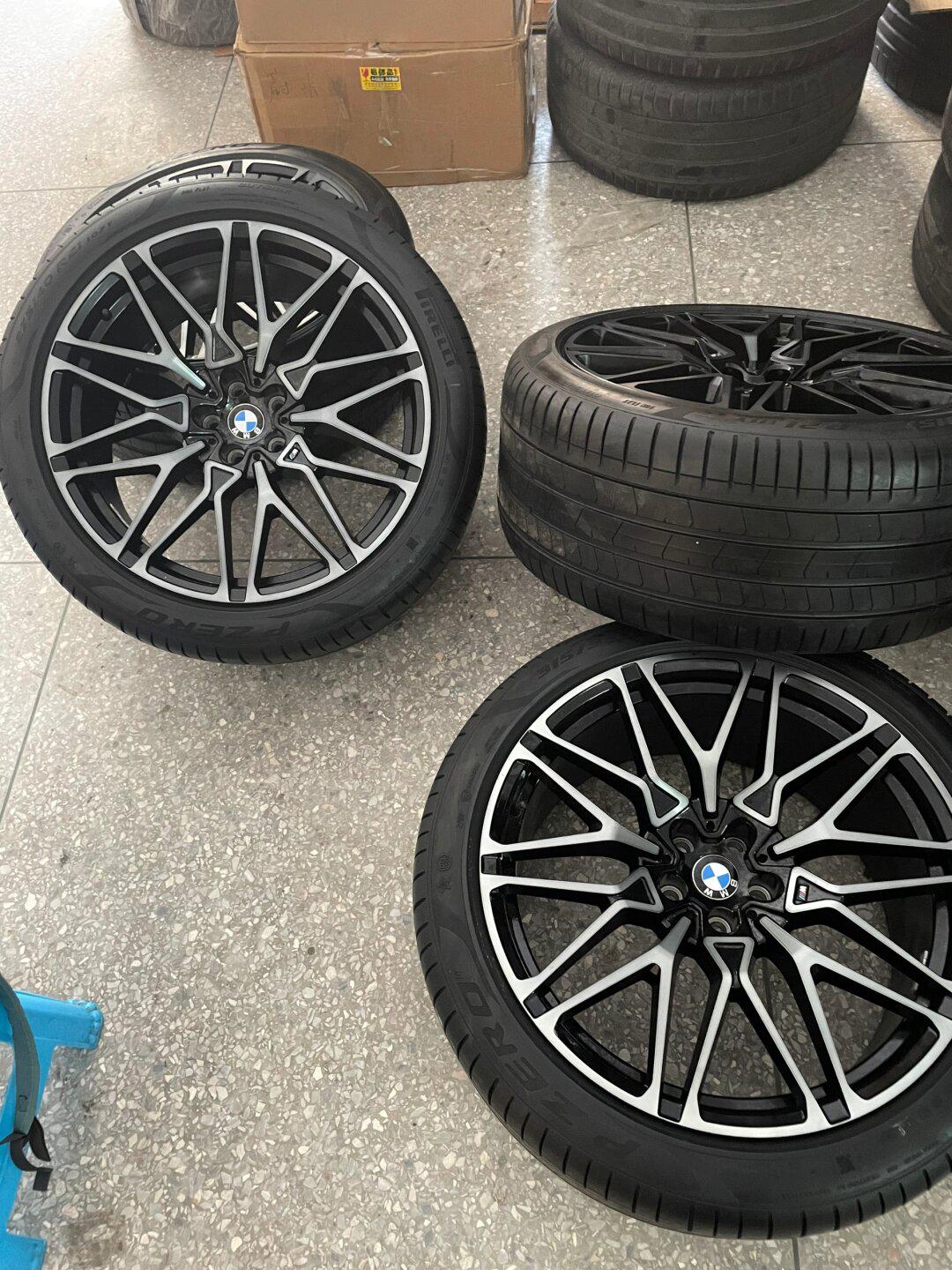 宝马x6m 21寸雷霆版轮毂带胎一套