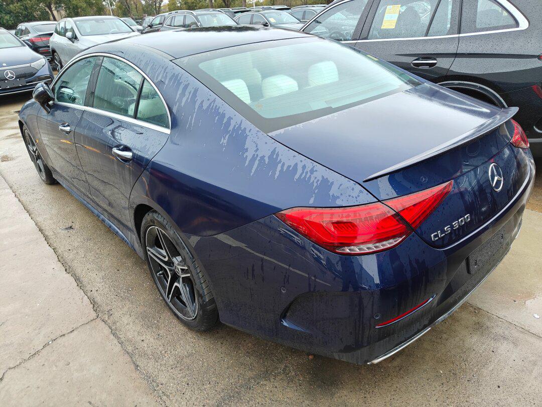 奔驰梦车神秘蓝?_奔驰cls级社区_易车社区