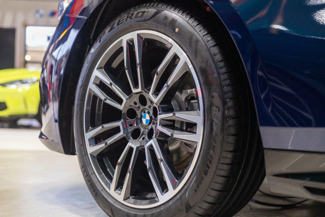 原装进口德国宝马 5系 现车一台