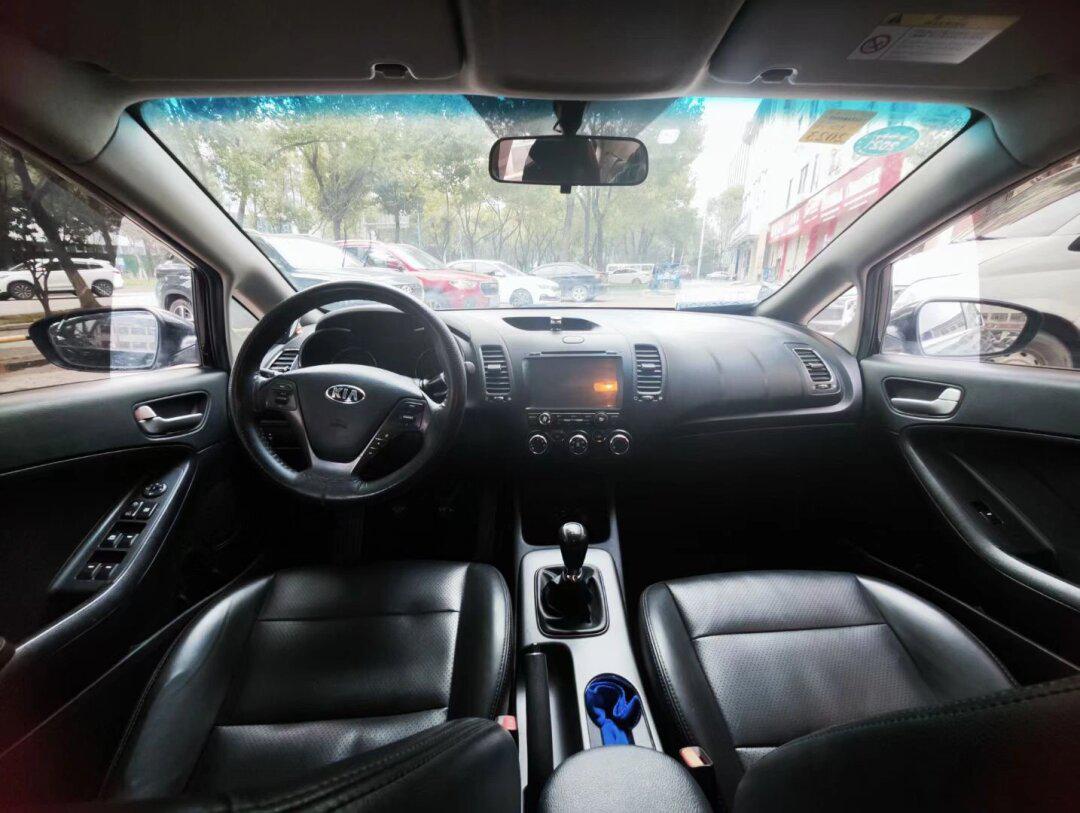 15年底起亚k3手动1.