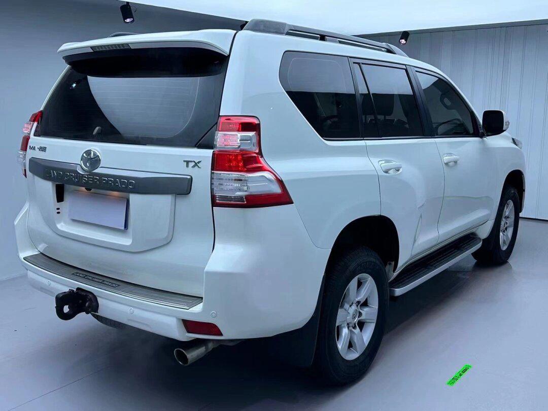 16年普拉多3.5txl.原车主一手车 6速天窗高配3.5v6.全车原版原漆.