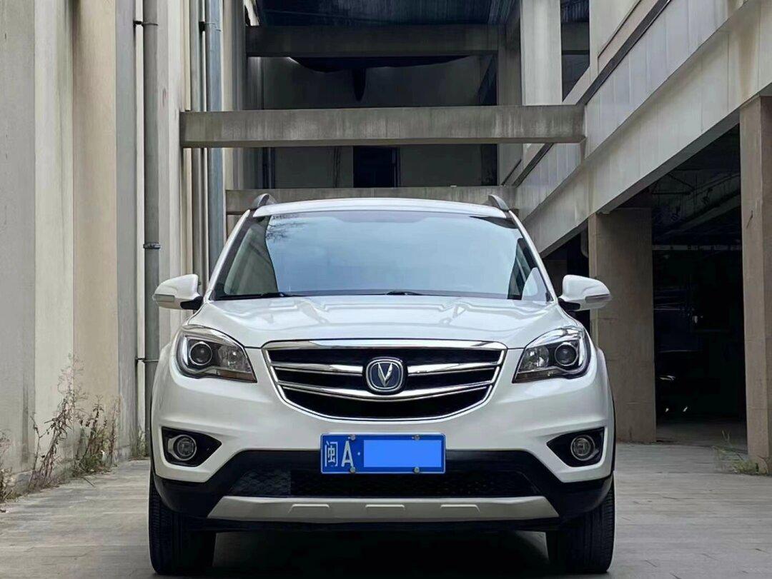 长安cs35 2017年8月上牌,1.